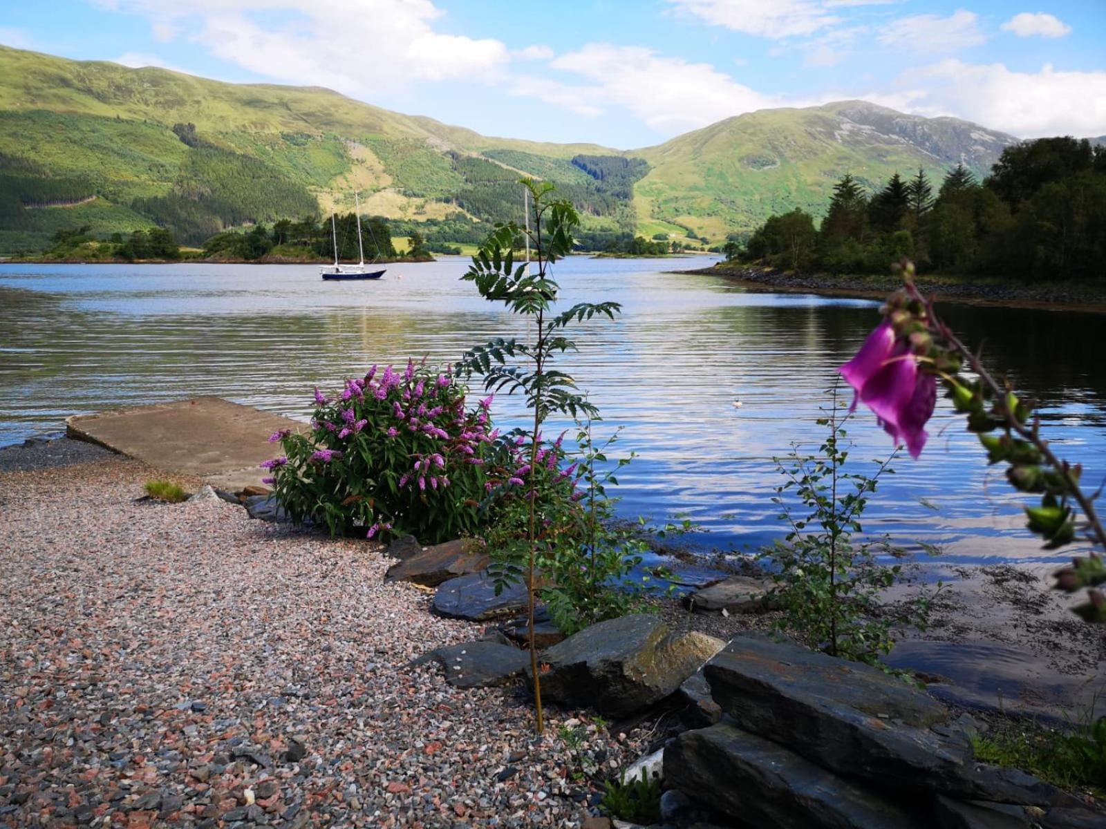 View Of The Mountain Apartment North Ballachulish Exterior foto